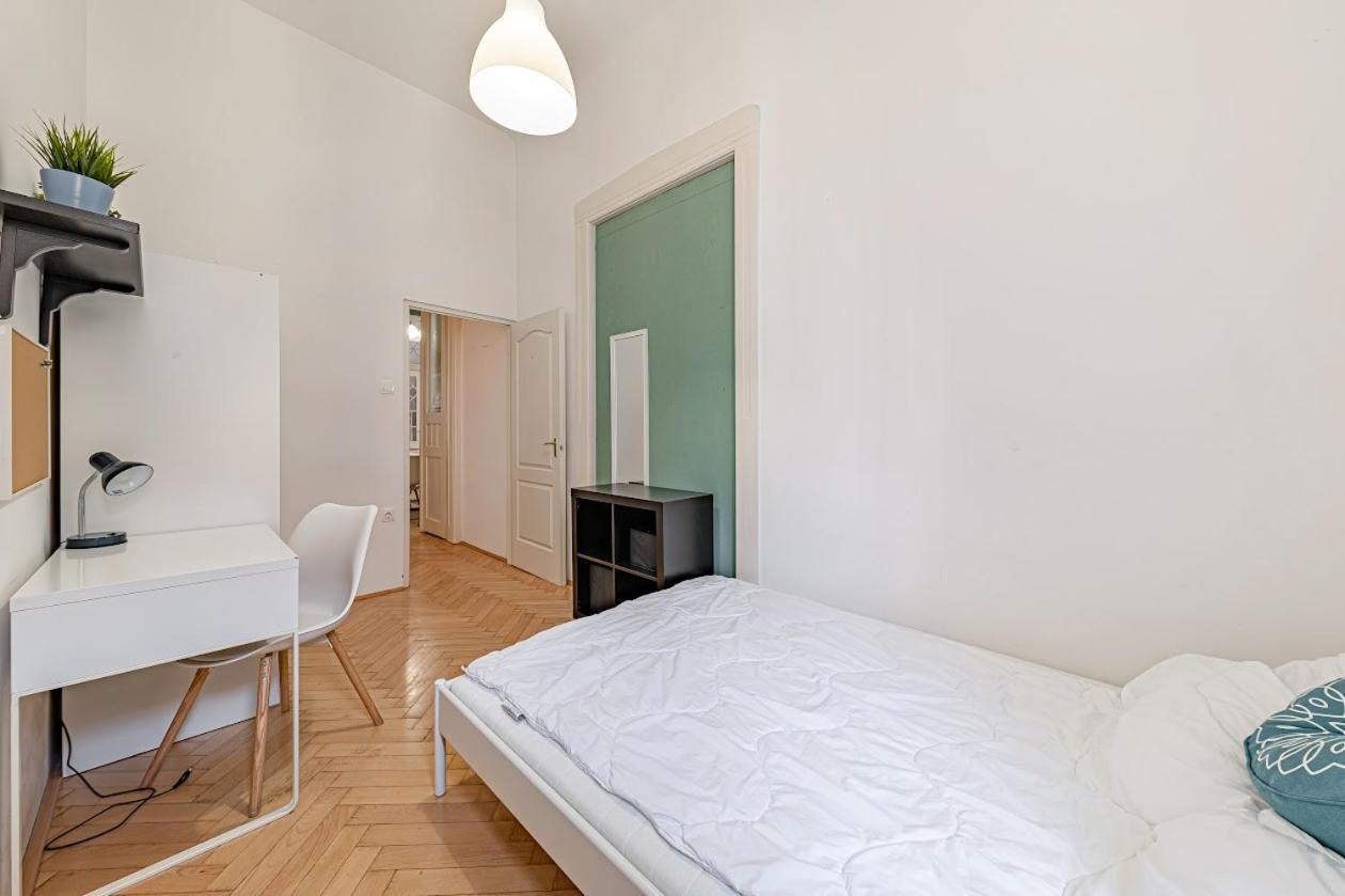 Downtown Rooms Wesselenyi بودابست المظهر الخارجي الصورة