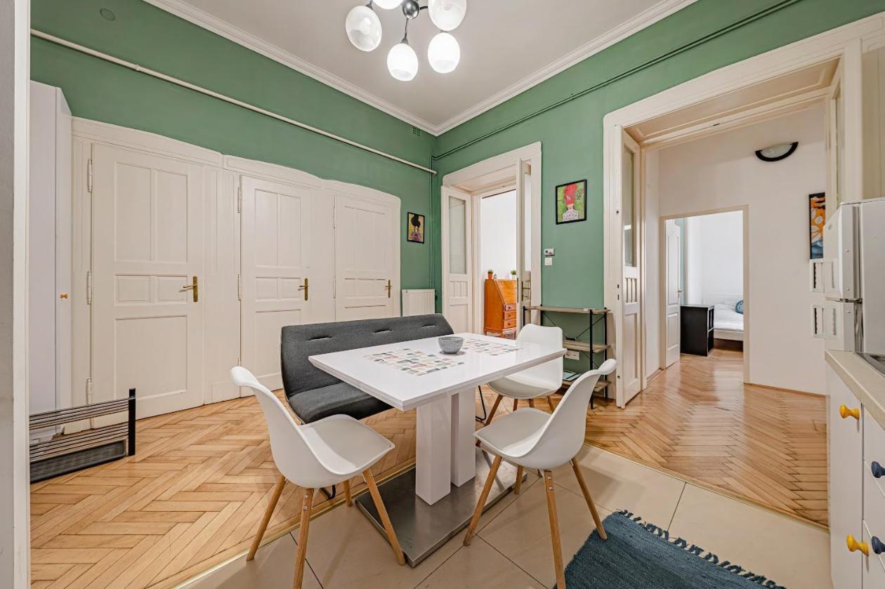 Downtown Rooms Wesselenyi بودابست المظهر الخارجي الصورة