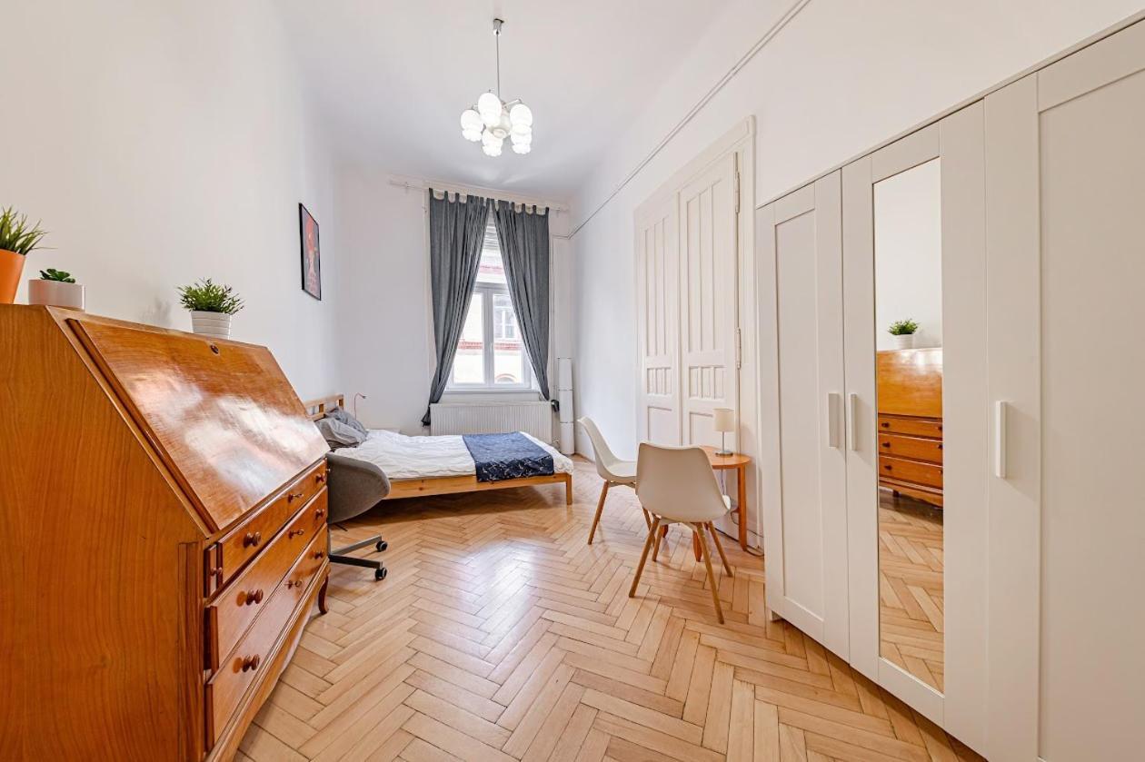 Downtown Rooms Wesselenyi بودابست المظهر الخارجي الصورة